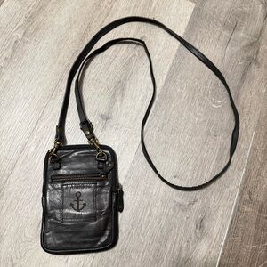 Harbour 2nd Leather Crossbody Wallet Bag